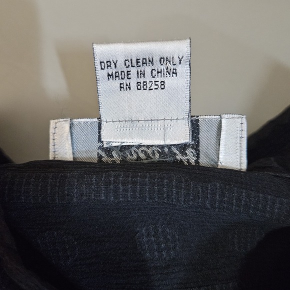 Anis A. Silk Top XL Women's Black Vintage Textured 3/4 Sleeves MOP Buttons - Picture 8 of 8